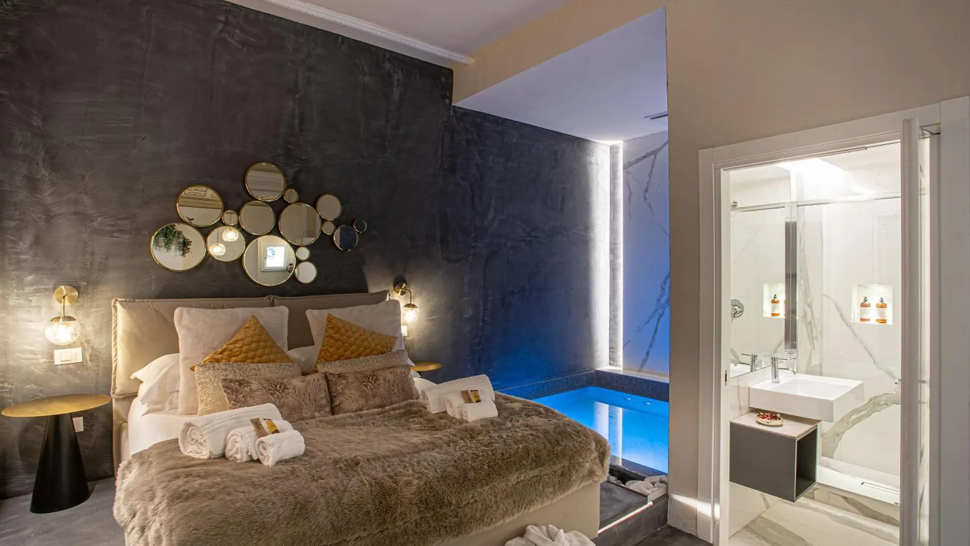 Duomo Apt With Mini Private Pool Apartment Florence
